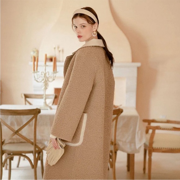LAST CHANCE -- Petite Studio NYC Sienna Reversible Coat in Camel and Ivory BNWT - Picture 2 of 9